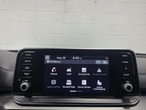 Used 2020 Kia Telluride S FWD image 23