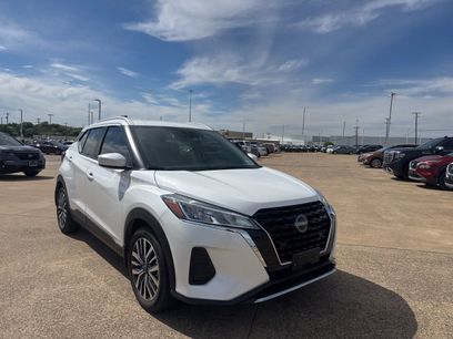 Used 2024 Nissan Kicks SV