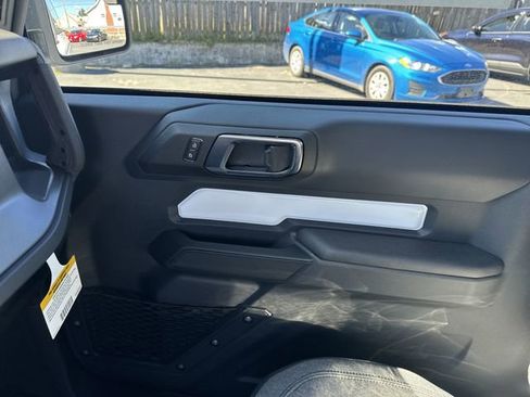 New 2025 Ford Bronco Base w/ Sasquatch Package image 25
