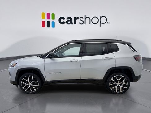 Used 2024 Jeep Compass Limited w/ Elite Group AWD/4WD image 2