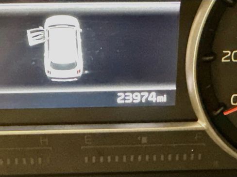 Used 2023 Kia Sorento S AWD/4WD image 19