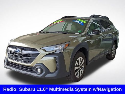 Certified 2025 Subaru Outback Premium image 2