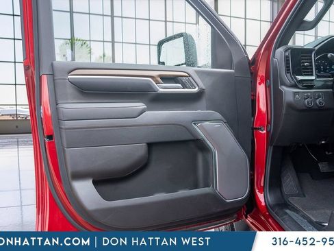 Used 2025 Chevrolet Silverado 2500 High Country w/ High Country Premium Package AWD/4WD image 21