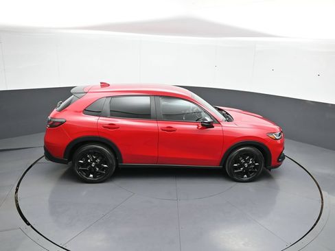 Certified 2024 Honda HR-V Sport image 35