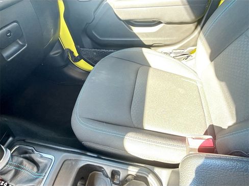 Used 2022 Jeep Wrangler Unlimited Rubicon 4xe image 22