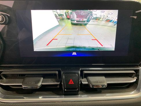 Used 2024 Chevrolet TrailBlazer ACTIV w/ Driver Confidence Package image 5