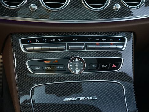 Used 2019 Mercedes-Benz E 63 AMG S image 18