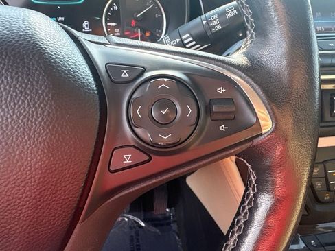 Used 2019 Buick Envision Premium AWD/4WD image 24