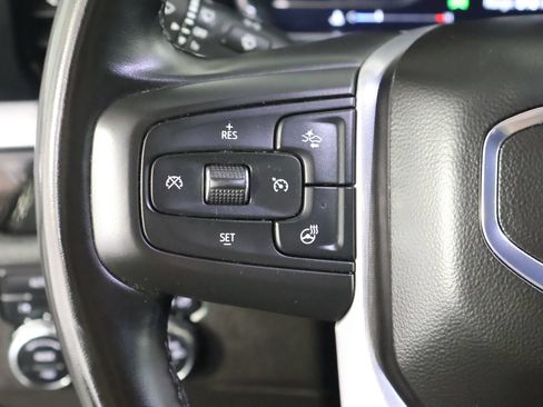 Used 2025 GMC Sierra 1500 SLT AWD/4WD image 32