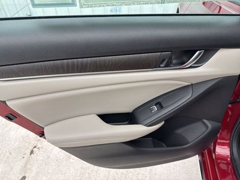 Used 2021 Honda Accord EX-L image 14