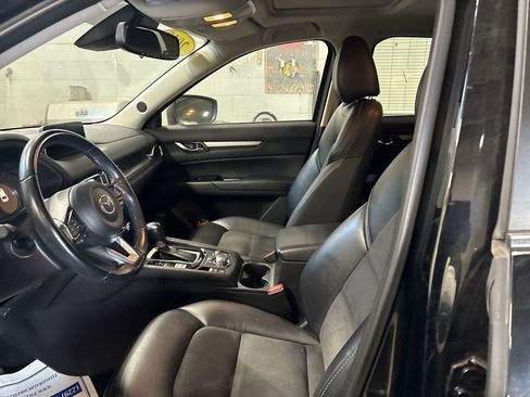Used 2019 MAZDA CX-5 Touring image 9