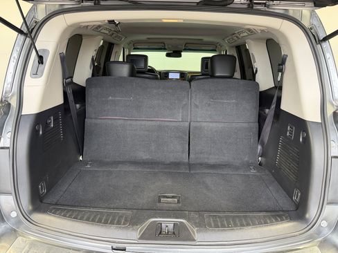 Used 2017 INFINITI QX80 2WD w/ Deluxe Technology Package image 33
