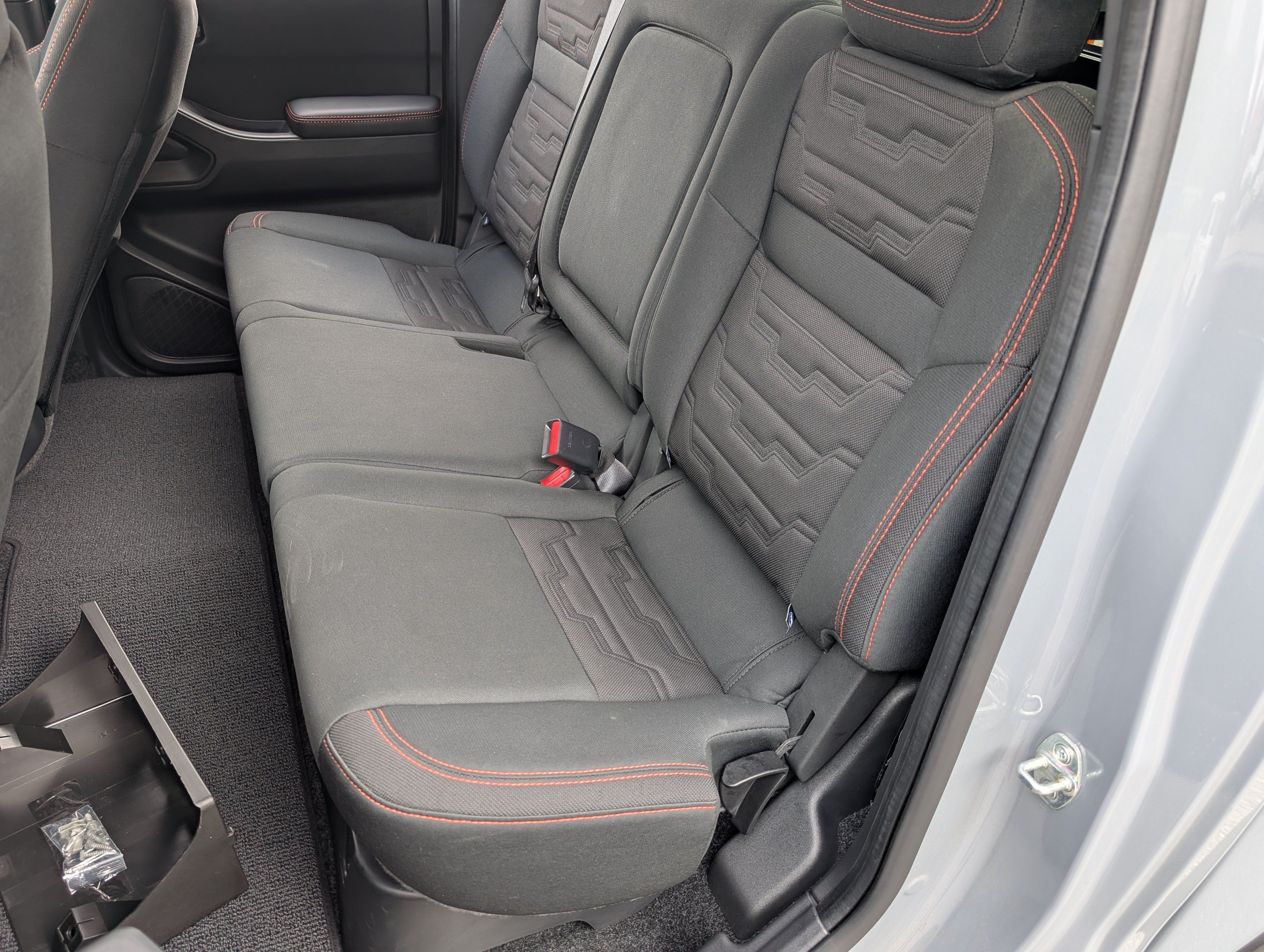 Used 2025 Nissan Frontier PRO-4X w/ Interior Protection Package AWD/4WD image 17