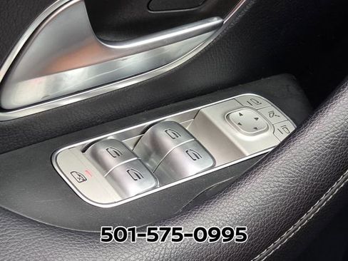 Used 2022 Mercedes-Benz GLE 350 4MATIC w/ Premium Package image 35