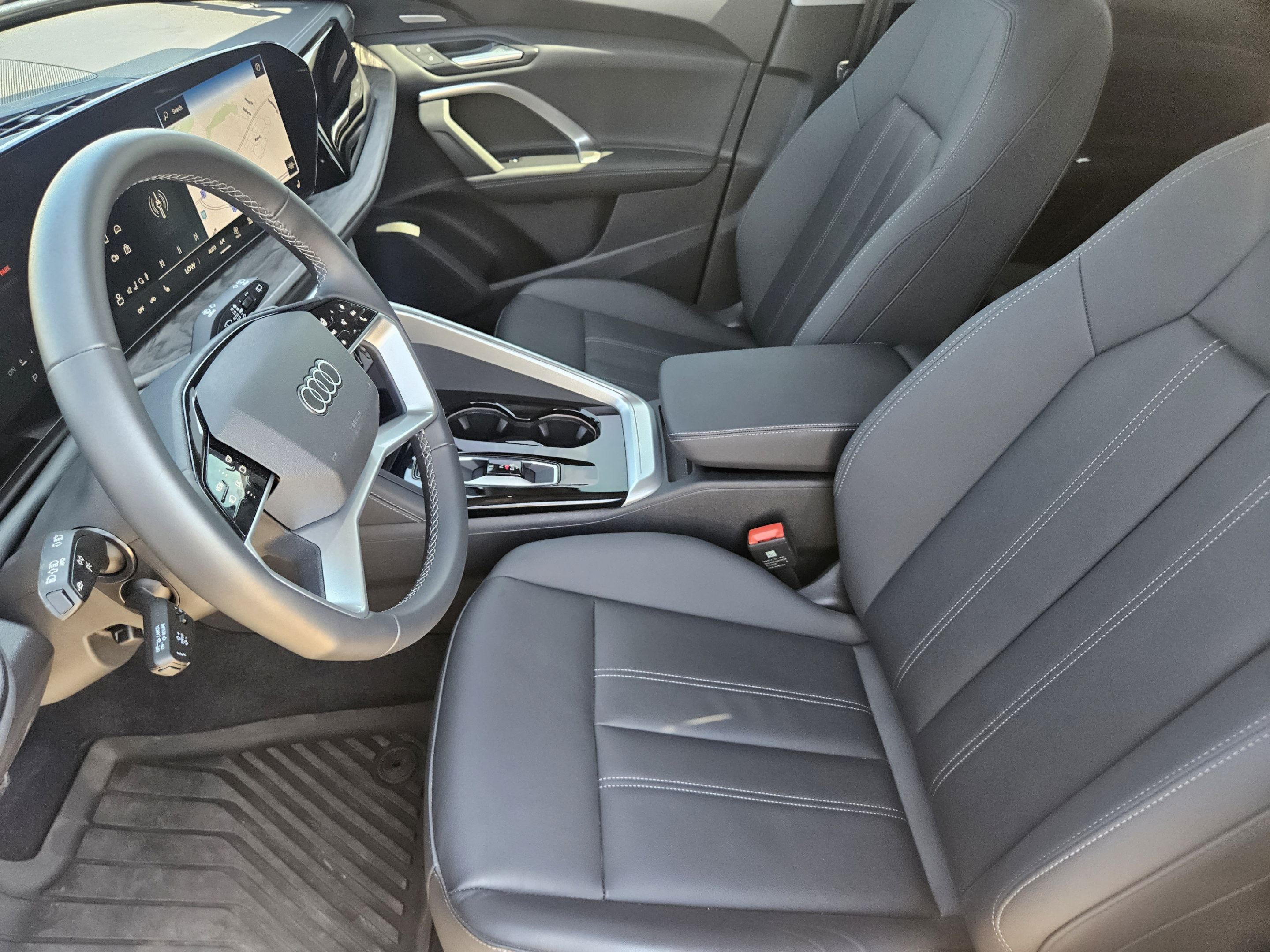 Used 2025 Audi Q5 Premium Plus AWD/4WD image 5