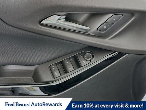 New 2026 Chevrolet Equinox LT w/ Midnight Edition image 17