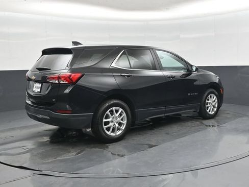 Used 2023 Chevrolet Equinox LT FWD image 4