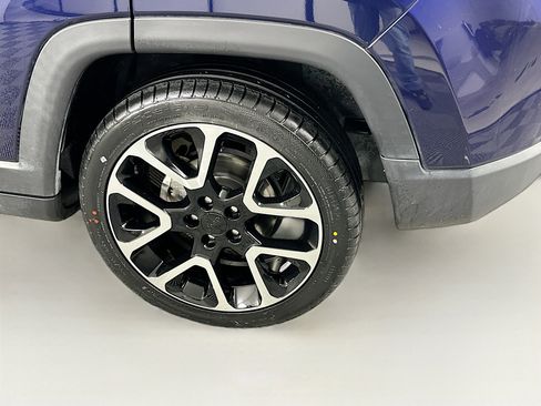 Used 2021 Jeep Compass Limited w/ Elite Exterior Group image 11