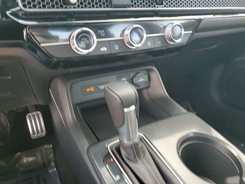 Used 2023 Honda Civic Sport image 23