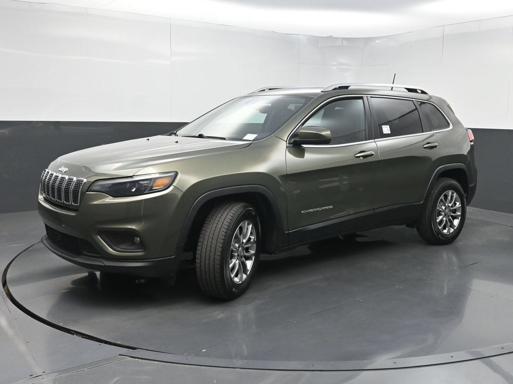 Used 2021 Jeep Cherokee Latitude Lux w/ Comfort/Convenience Group AWD/4WD image 20