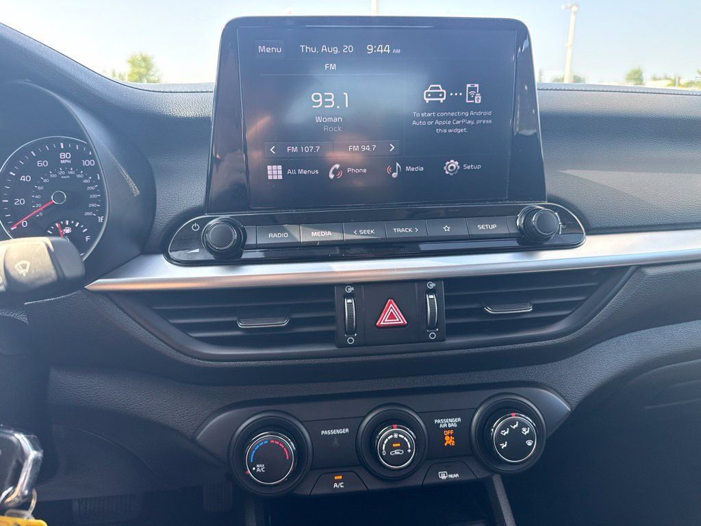 Used 2023 Kia Forte LXS w/ LXS Technology Package FWD image 13