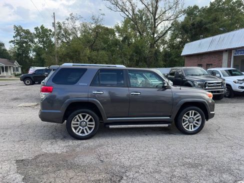 Used 2012 Toyota 4Runner Limited AWD/4WD image 4