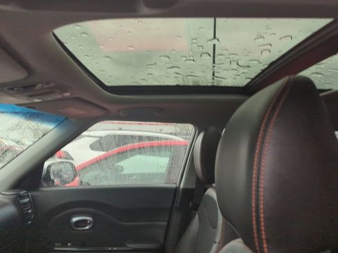 Used 2018 Kia Soul ! w/ Tech Package image 7