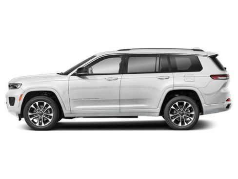 Certified 2023 Jeep Grand Cherokee L Overland w/ Advanced Protech Group III AWD/4WD image 2