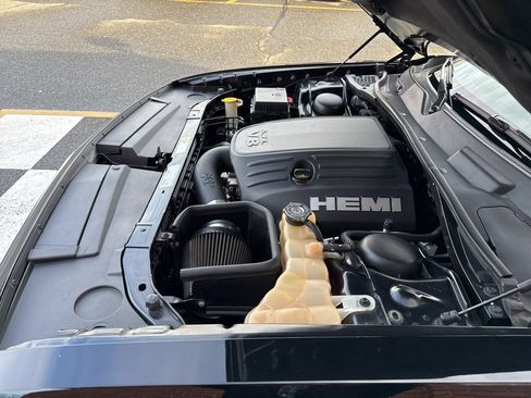 Used 2013 Dodge Challenger R/T Plus image 37