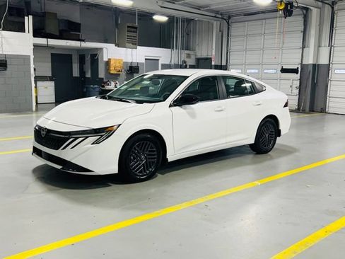 New 2026 Nissan Sentra SV w/ SV Convenience Package FWD image 12