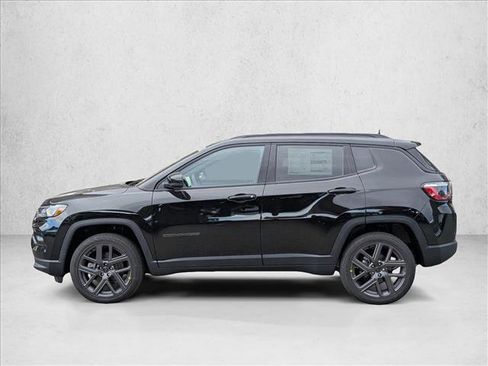New 2026 Jeep Compass Limited image 9