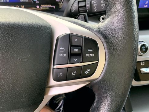 Certified 2020 Ford Explorer XLT w/ Equipment Group 202A RWD image 23