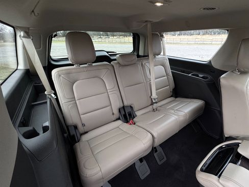 Used 2024 Lincoln Navigator L Reserve image 42