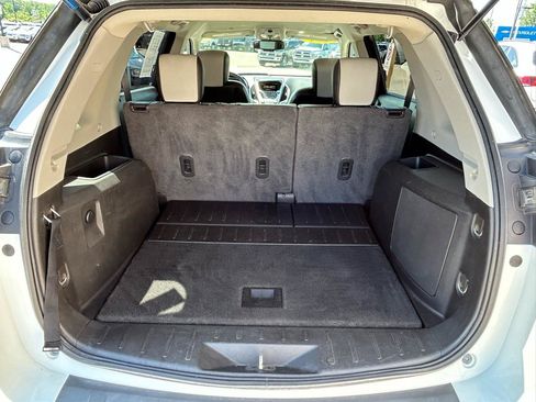 Used 2014 GMC Terrain SLT FWD image 17