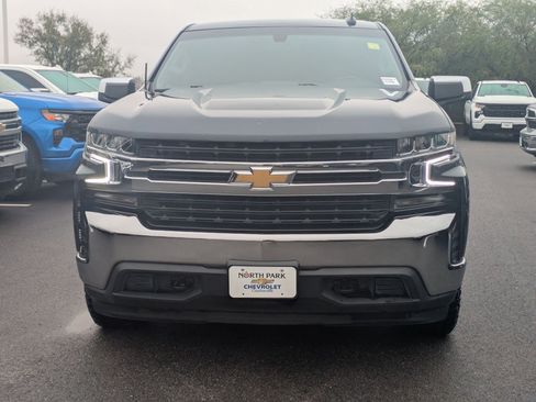 Used 2021 Chevrolet Silverado 1500 LT w/ Z71 Off-Road Package image 8