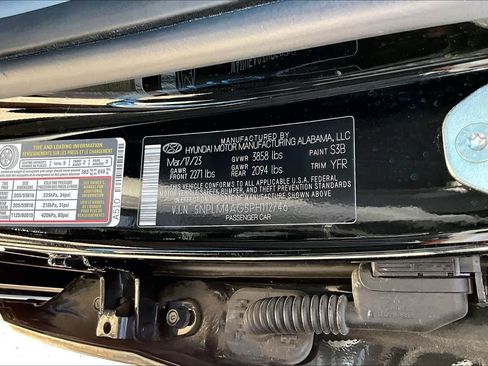 Used 2023 Hyundai Elantra SEL FWD image 34