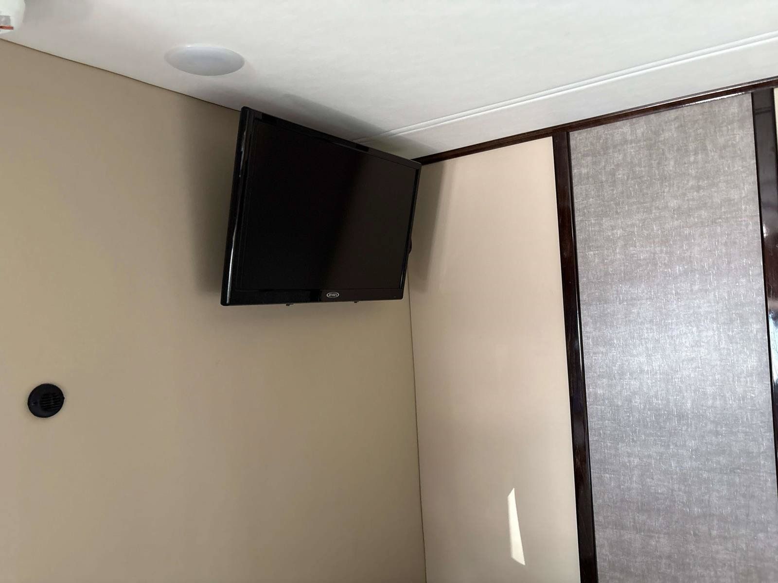 Used 2019 Mercedes-Benz Sprinter 170 image 12