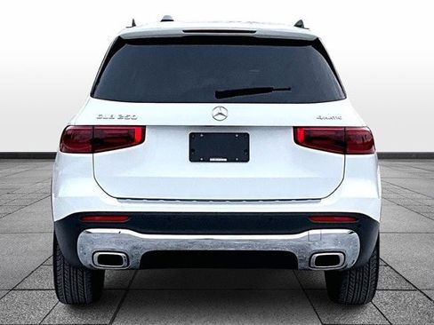 Certified 2025 Mercedes-Benz GLB 250 250 image 8