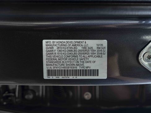 Used 2025 Honda Pilot Elite image 49