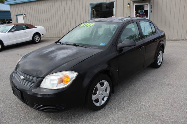 Used 2008 Chevrolet Cobalt LS FWD image 2