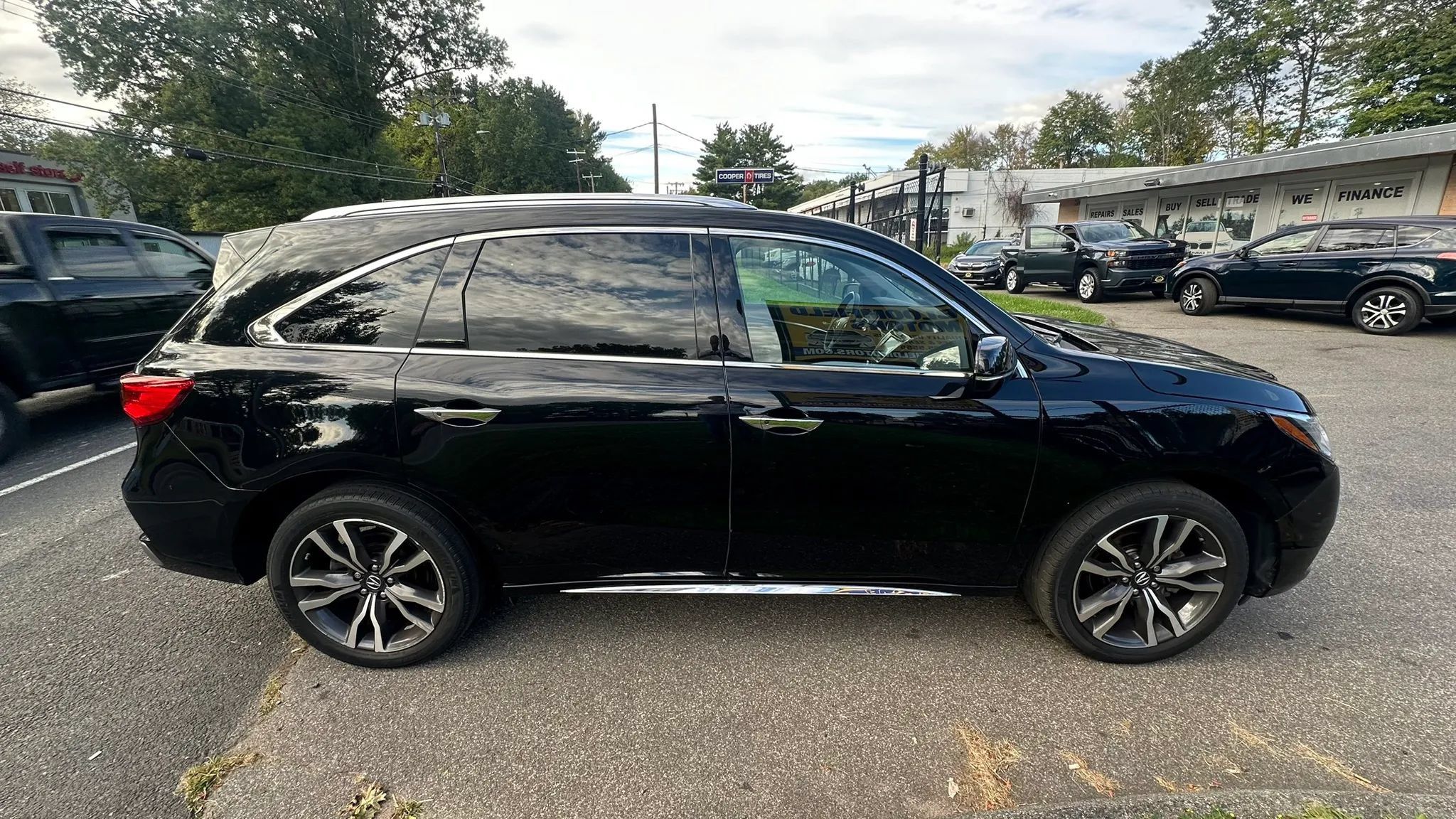 Used 2020 Acura MDX w/ Advance Package AWD/4WD image 4