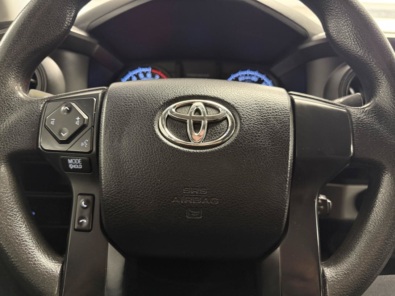 Used 2017 Toyota Tacoma SR w/ Tow Package AWD/4WD image 14