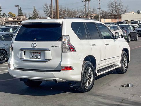 Used 2016 Lexus GX 460 w/ Premium Package image 4