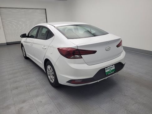 Used 2019 Hyundai Elantra SE w/ Cargo Package FWD image 5