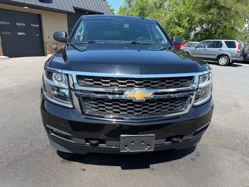 Used 2019 Chevrolet Suburban 3500 LT AWD/4WD image 3