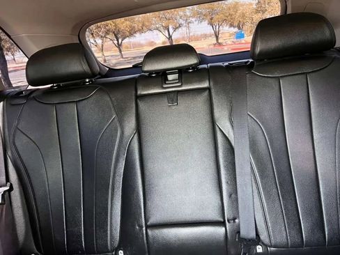 Used 2015 BMW X5 xDrive50i image 21
