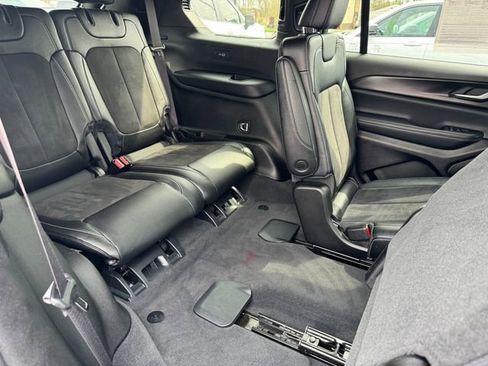 Used 2023 Jeep Grand Cherokee L Altitude image 28