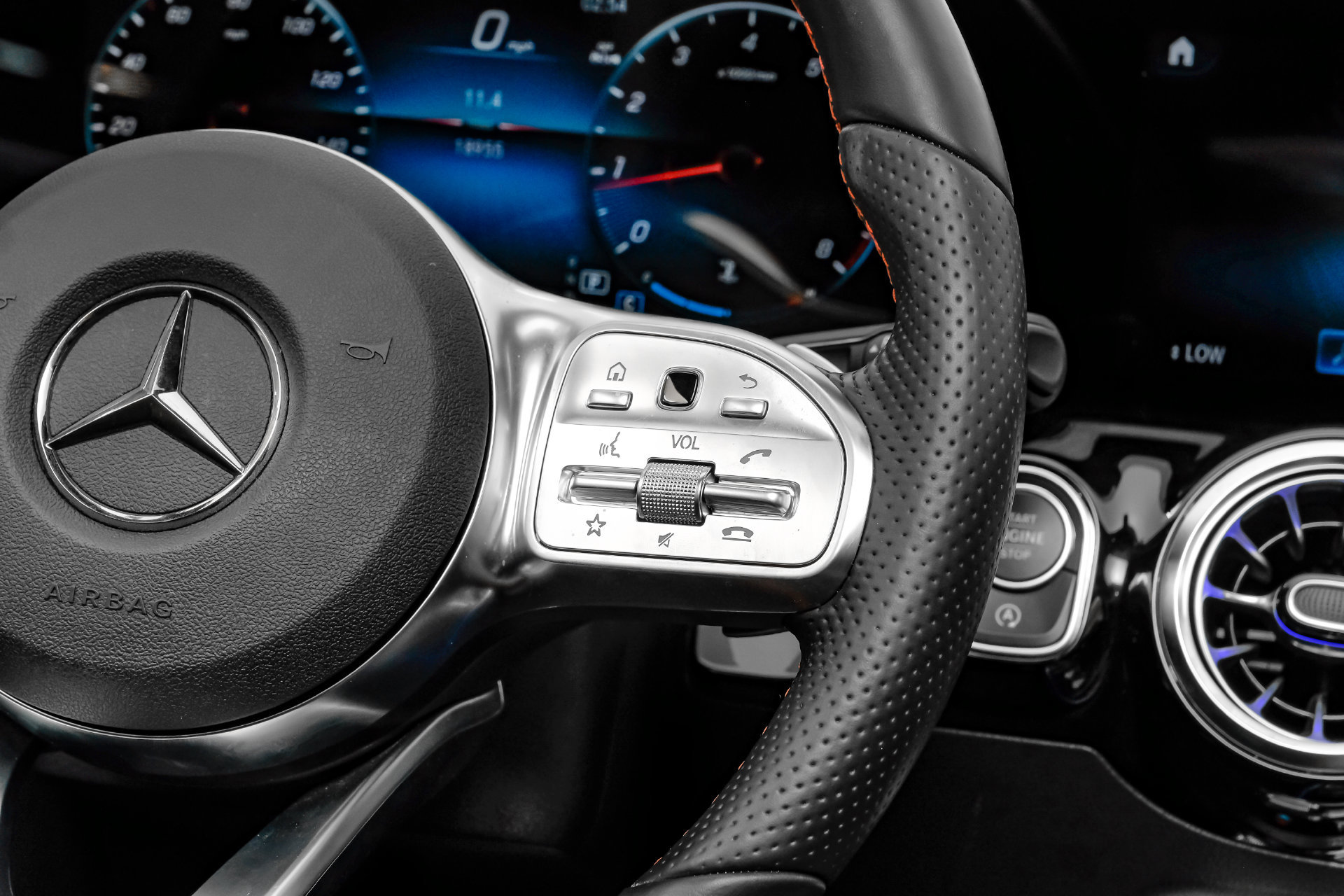 Used 2023 Mercedes-Benz GLA 250 image 22