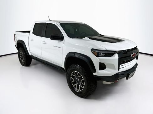 Used 2026 Chevrolet Colorado ZR2 AWD/4WD image 1