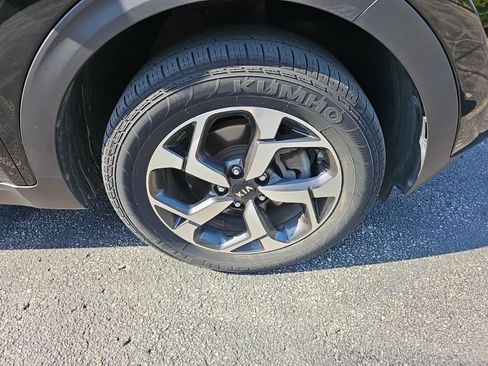 Used 2021 Kia Sportage LX AWD/4WD image 9